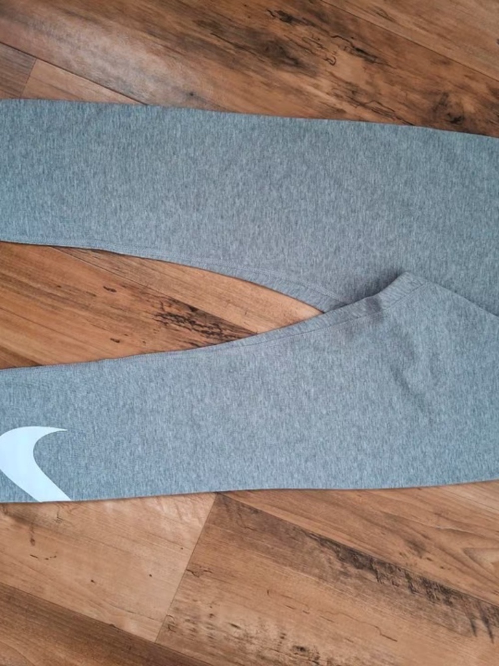 Nike Sportswear Swoosh Leggings — Heather Gray, Size S